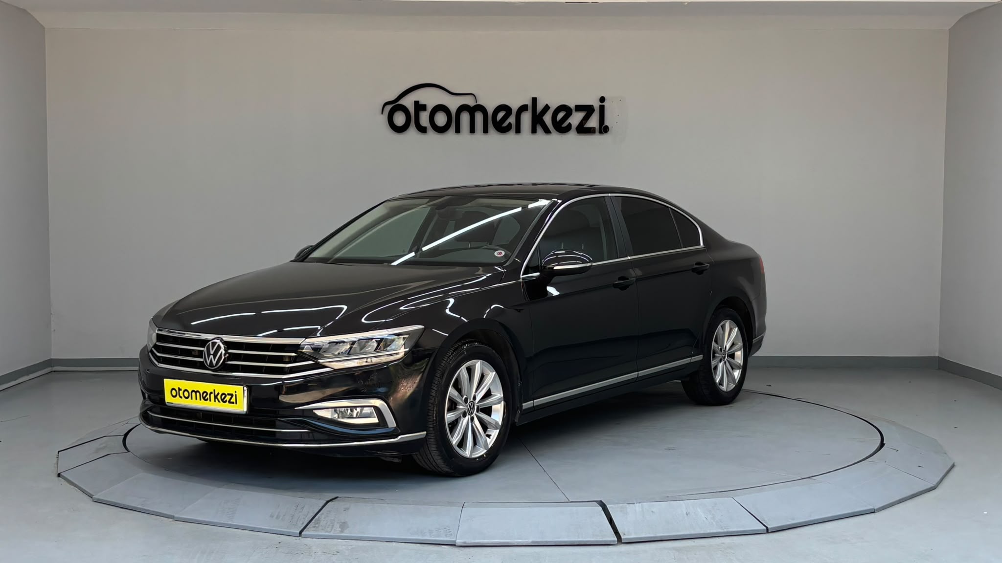 VOLKSWAGEN PASSAT 1